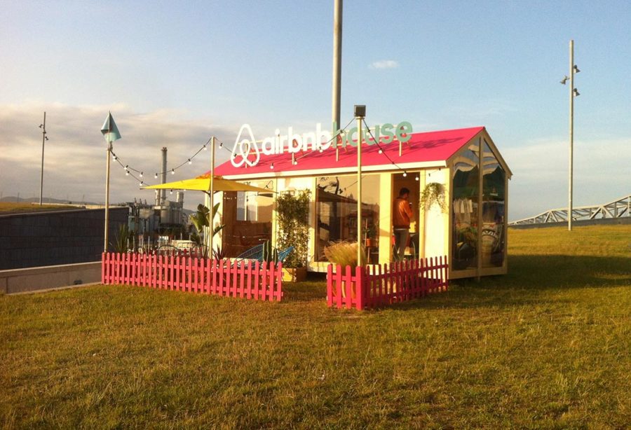 woodworking-airbnb-house-2