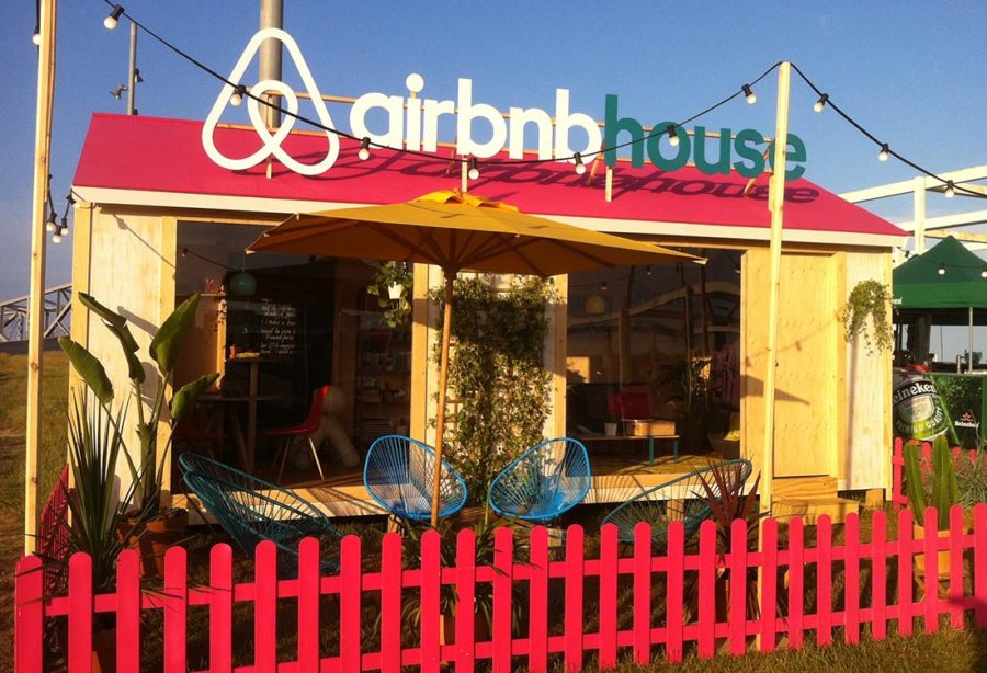 woodworking-airbnb-house-3